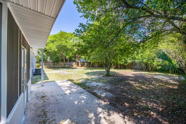 $384,900 | 305 Hollywood Boulevard Northeast, Fort Walton Beach, FL 32548