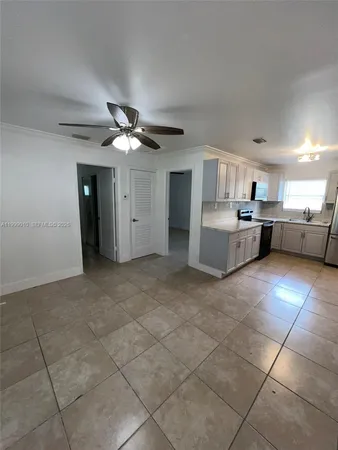 $2,500 | 6018 Plunkett Street, Unit 1, Hollywood, FL 33023