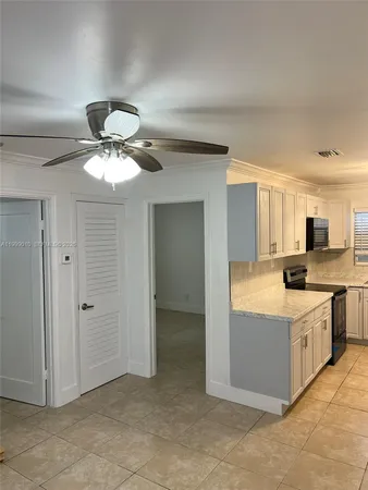 $2,500 | 6018 Plunkett Street, Unit 1, Hollywood, FL 33023