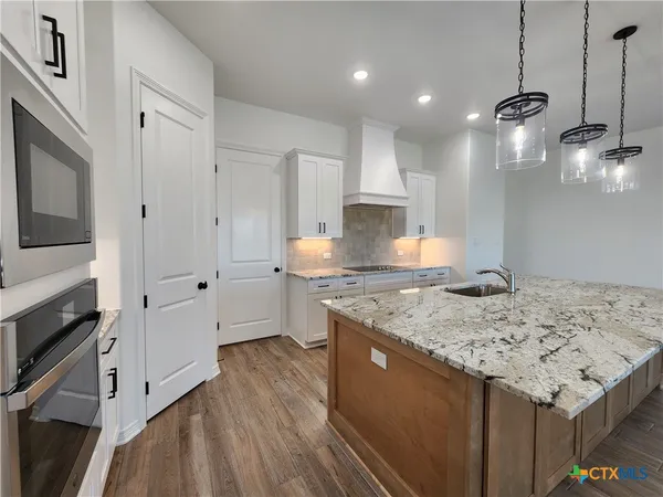 $424,000 | 724 Eagle Crst Cove, Salado, TX 76571