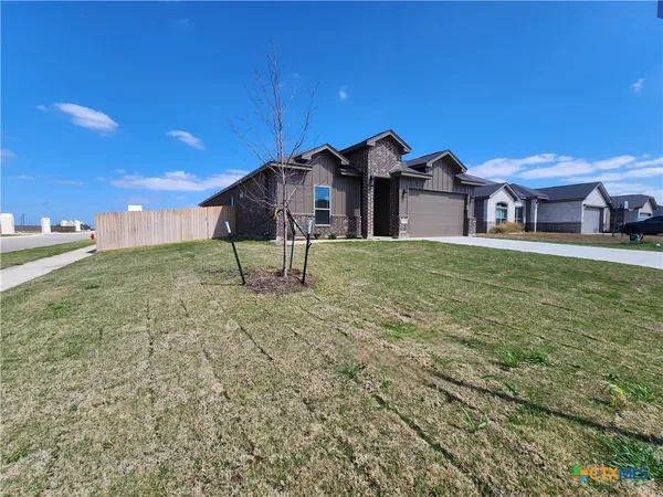 $424,000 | 724 Eagle Crst Cove, Salado, TX 76571