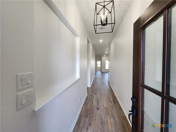 $424,000 | 724 Eagle Crst Cove, Salado, TX 76571