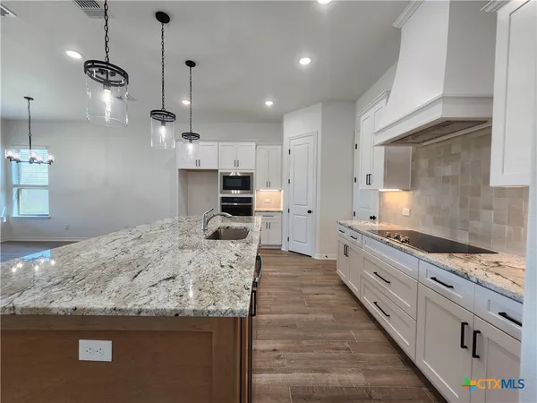 $424,000 | 724 Eagle Crst Cove, Salado, TX 76571