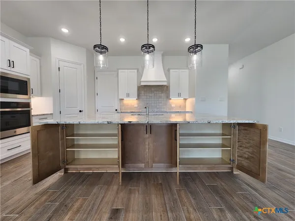 $424,000 | 724 Eagle Crst Cove, Salado, TX 76571