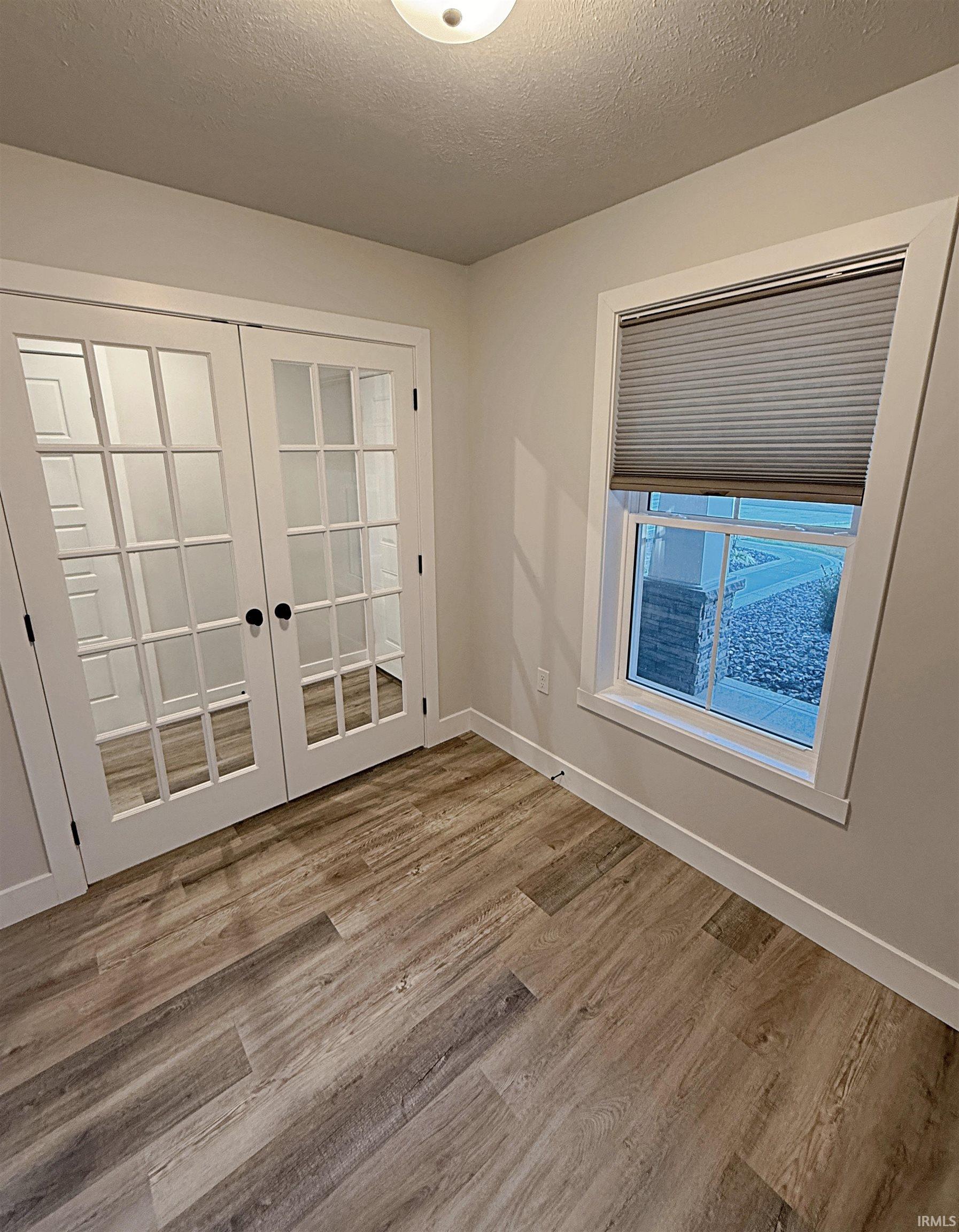 9 Beacon Way Washington, IN 47501 - Photo 3 of 31
