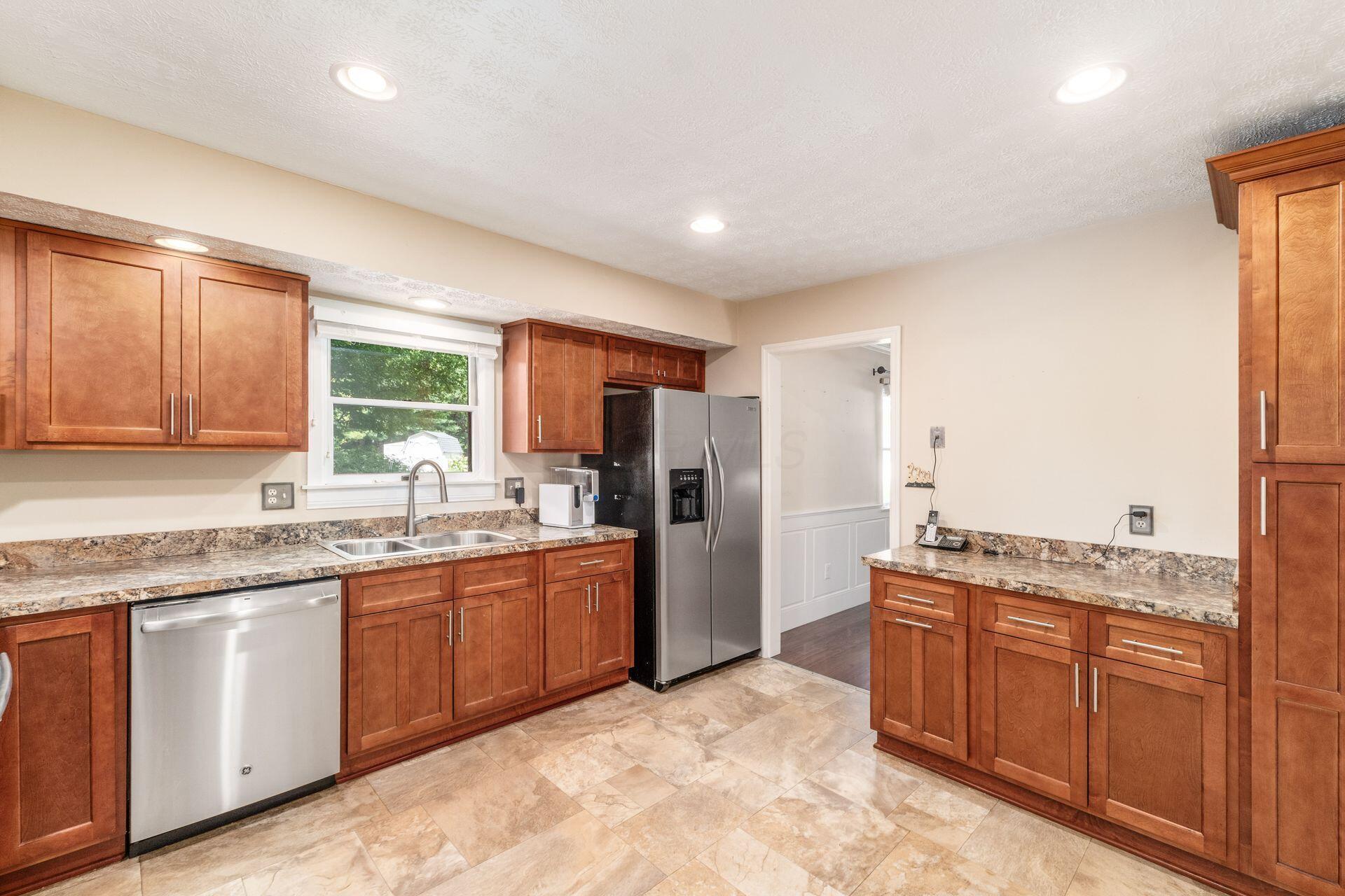 798 Riva Ridge Boulevard Gahanna, OH 43230 - Photo 10 of 49 016_lvd Columbus OH 43230 USA