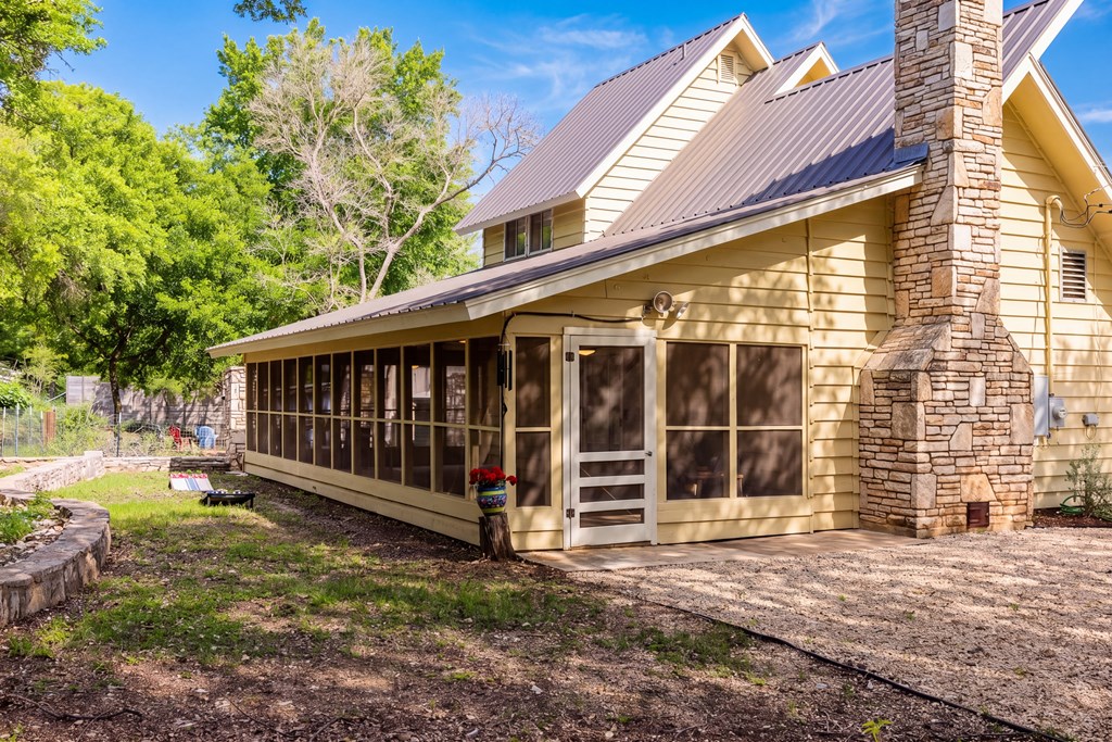 2985 Highway 39 Hunt, TX 78024 - Photo 27 of 33