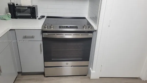 $2,200 | 4158 Inverrary Drive, Unit 409, Lauderhill, FL 33319