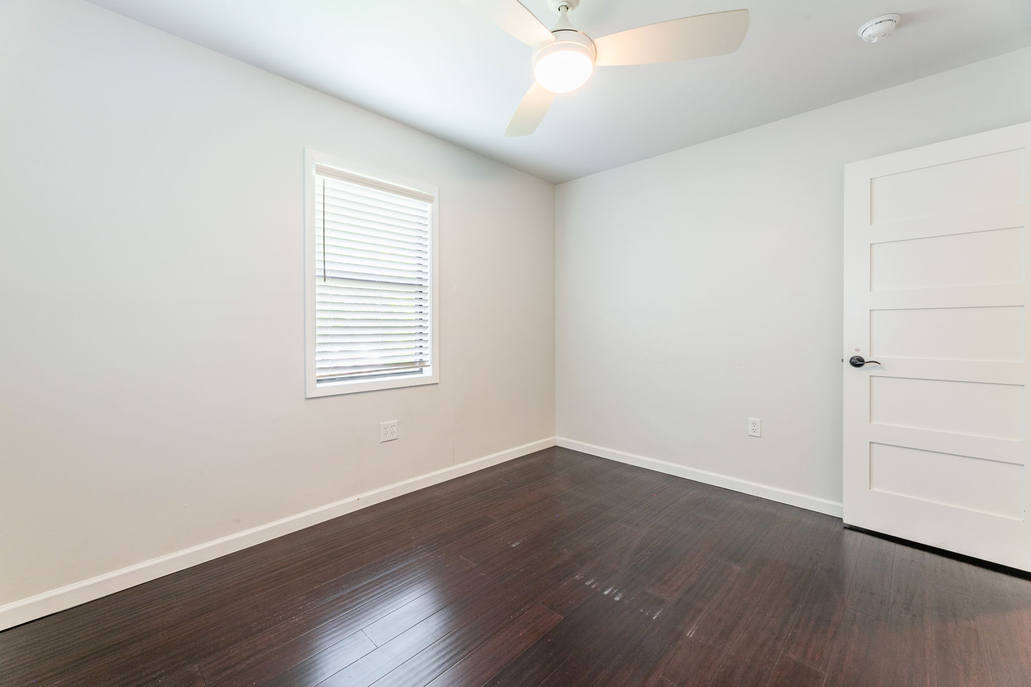 1717 Bunche Road Austin, TX 78721 - Photo 16 of 26 Gallery Image 16