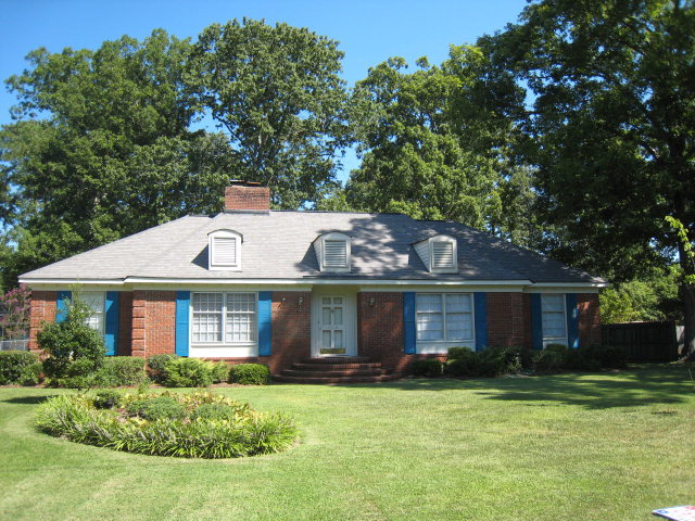 1220 Buxton Road Northwest Wilson, NC 27896 - Photo 1 of 1 Primary Photo