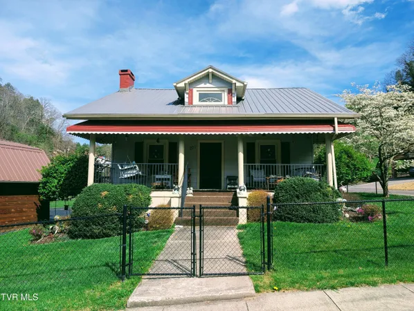 $215,000 | 201 Ida Lane, Clintwood, VA 24228