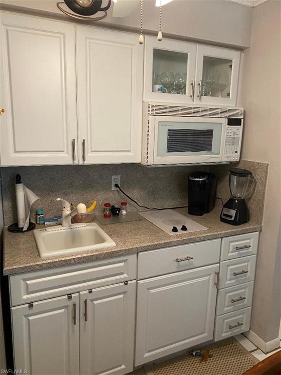 828 Wiggins Pass Road, Unit 1 Naples, FL 34110 - Photo 8 of 11 Gallery Image 8