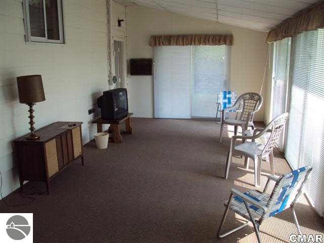 5957 South Mission Road Mount Pleasant, MI 48858 - Photo 11 of 14 1771910-10.JPG