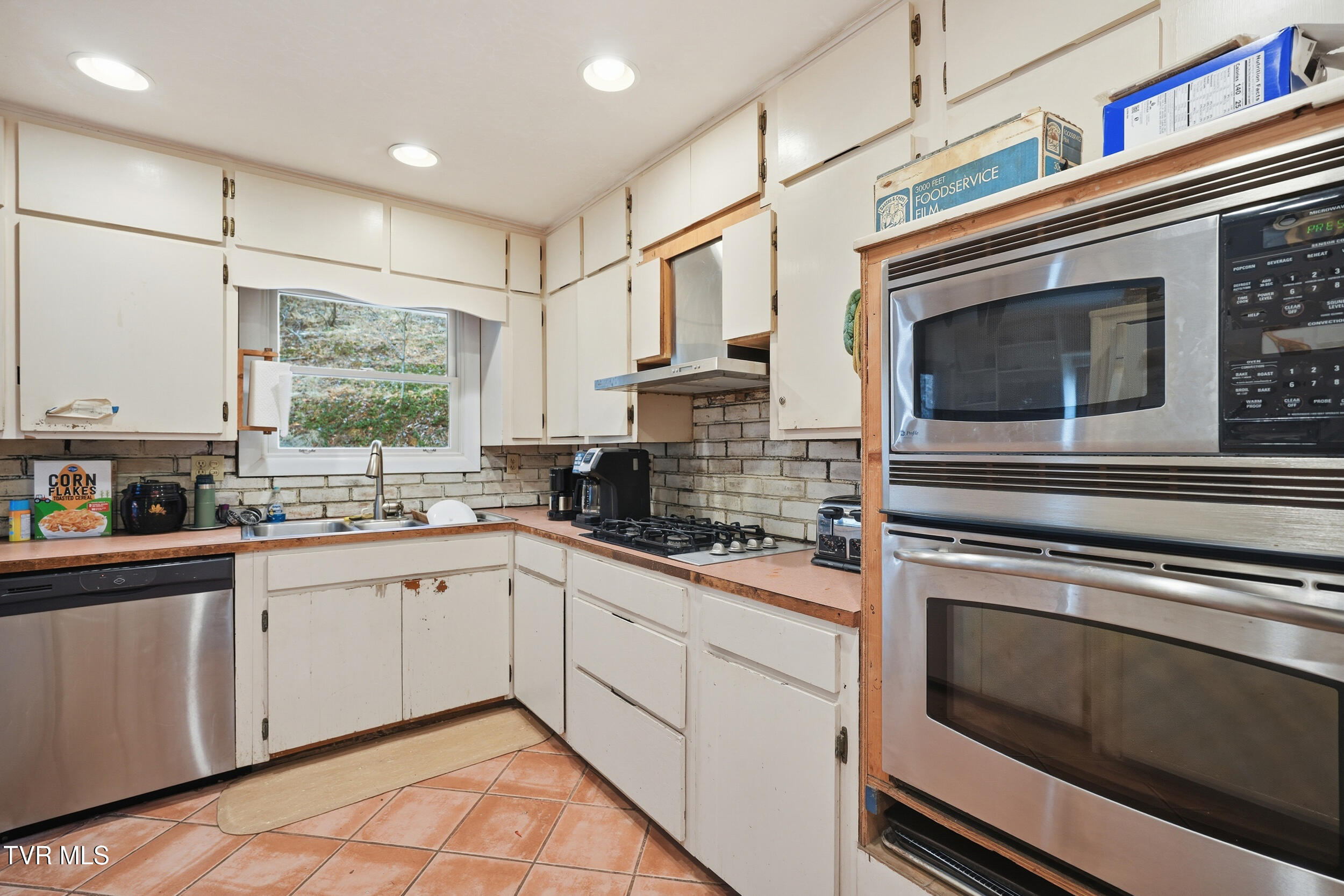 11132 Toole Creek Road Abingdon, VA 24210 - Photo 13 of 40 IMG_1101