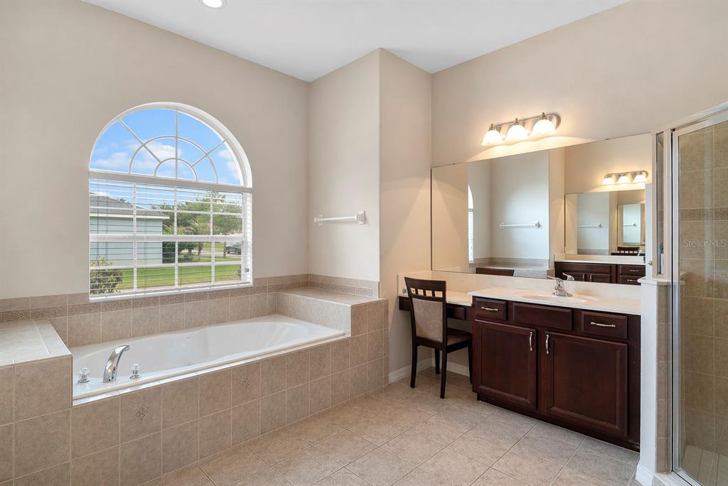 925 Bainbridge Loop Winter Garden, FL 34787 - Photo 14 of 46