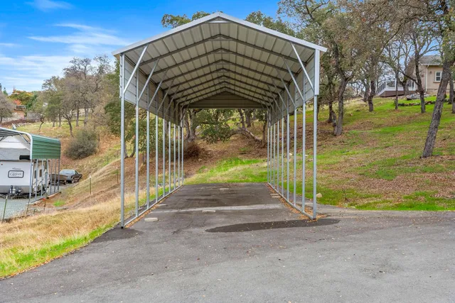 $549,000 | 8395 Owens Way, Valley Springs, CA 95252