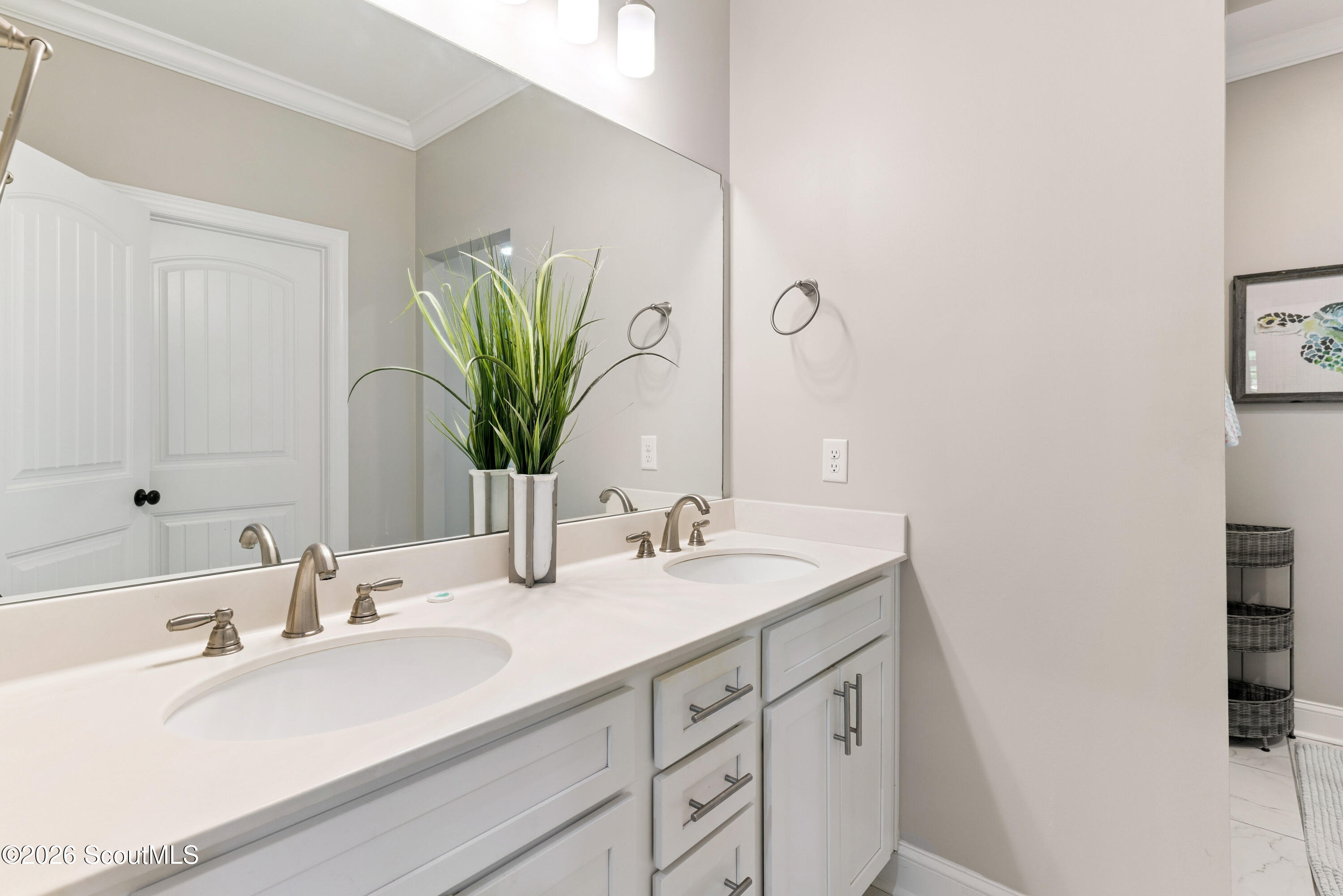 101 Mariners Circle St. Simons Island, GA 31522 - Photo 14 of 35 Primary Bathroom