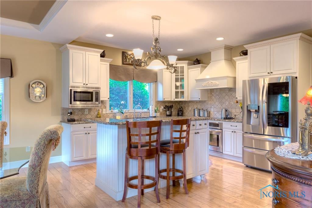 3136 Stone Wall Road Maumee, OH 43537 - Photo 3 of 46 Gallery Image 3