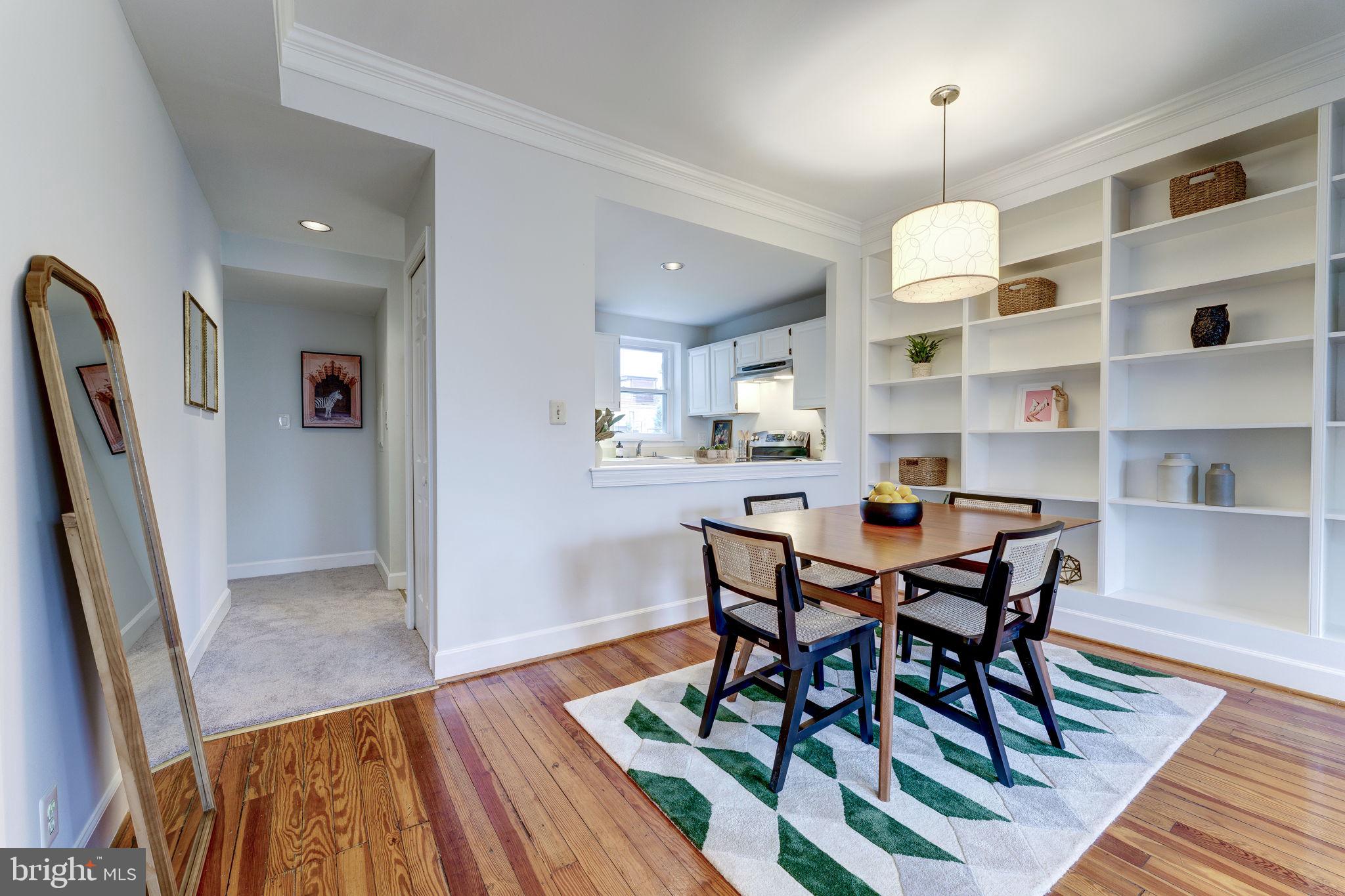 1320 R Street Northwest, Unit 8 Washington, DC 20009 - Photo 8 of 24 Dining Room