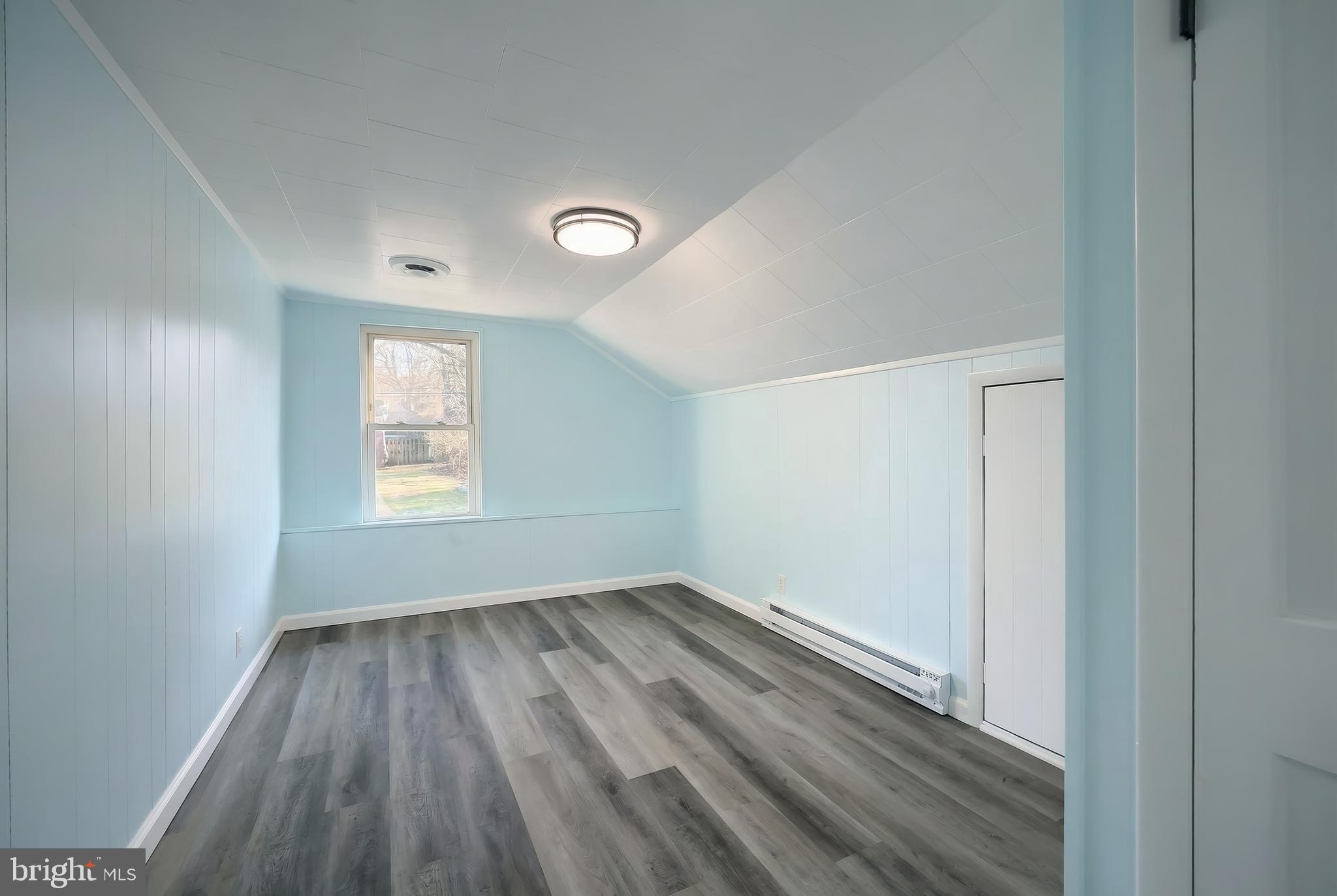 9446 East Springfield Road Seven Valleys, PA 17360 - Photo 39 of 53 Bedroom 1