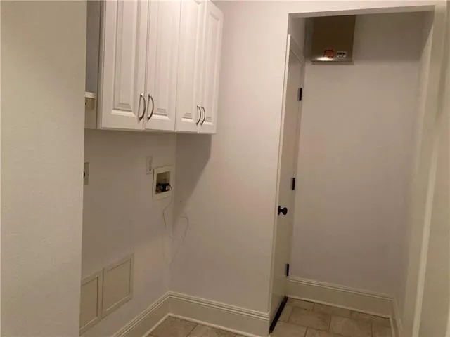 $1,900 | 513 East 3rd Avenue, Covington, LA 70433