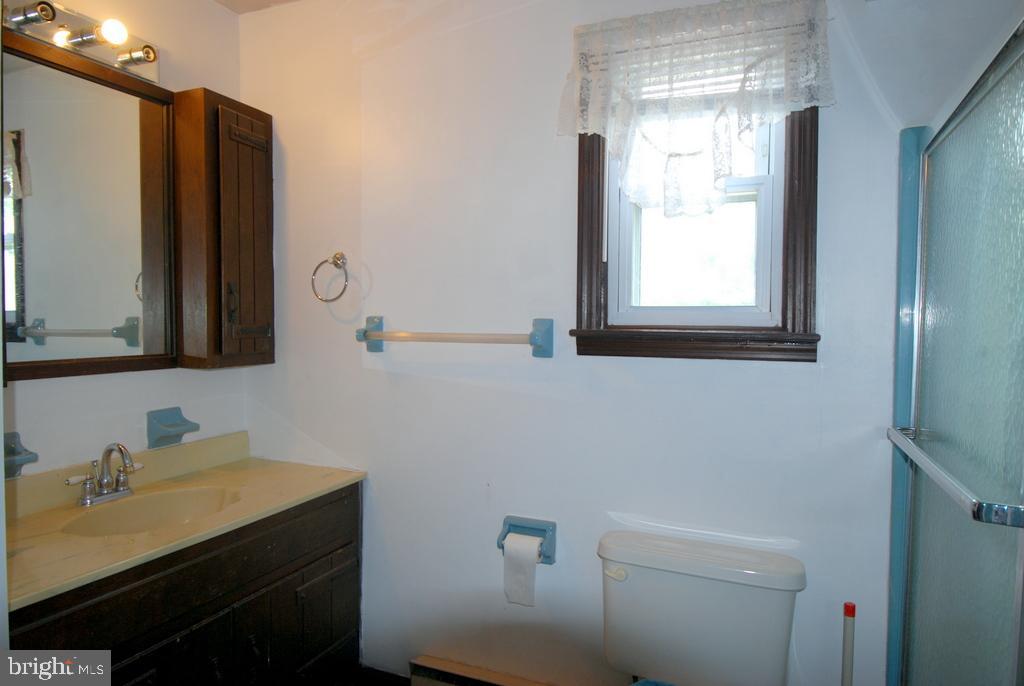 6856 Mill Creek Road Slatington, PA 18080 - Photo 13 of 20 Gallery Image 13