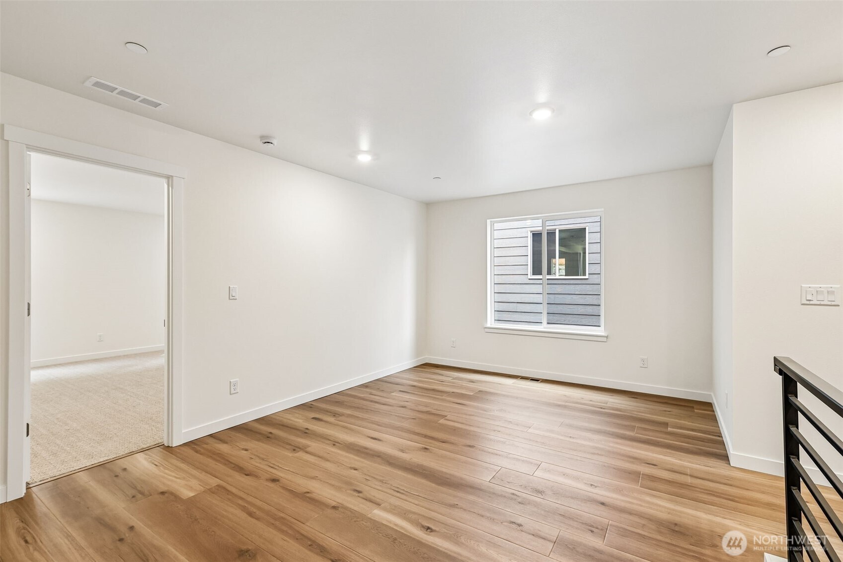 24323 13 Avenue Southeast, Unit CR20 Bothell, WA 98021 - Photo 23 of 39