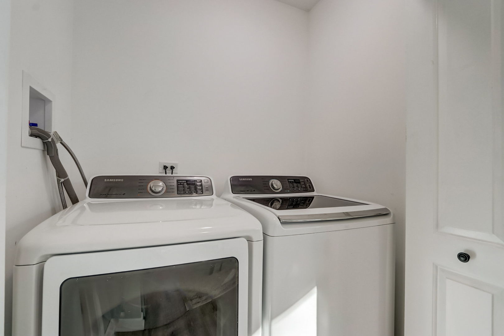 35671 North Wilson Road Ingleside, IL 60041 - Photo 27 of 52 a utility room with dryer and washer