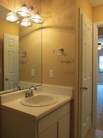 113 Hicks Road, Unit 113 Nashville, TN 37221 - Photo 15 of 20 Bath Additional View