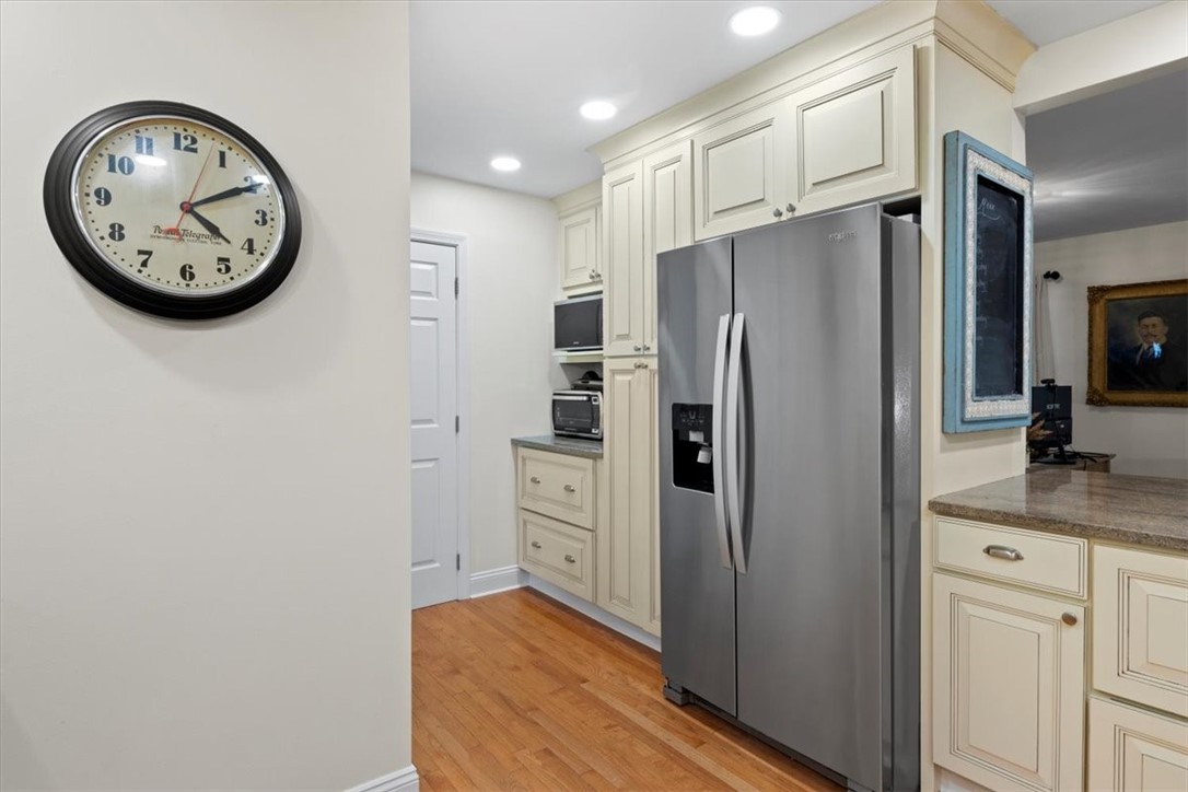 606 Hard Road Webster, NY 14580 - Photo 14 of 45