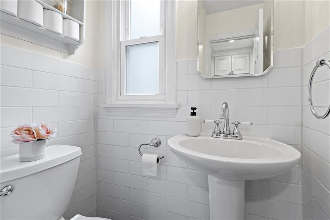 606 Hard Road Webster, NY 14580 - Photo 20 of 45