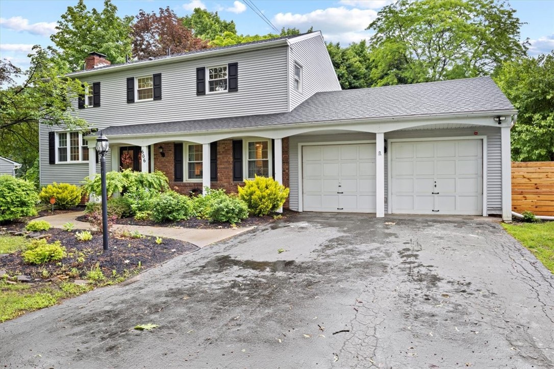 606 Hard Road Webster, NY 14580 - Photo 2 of 45