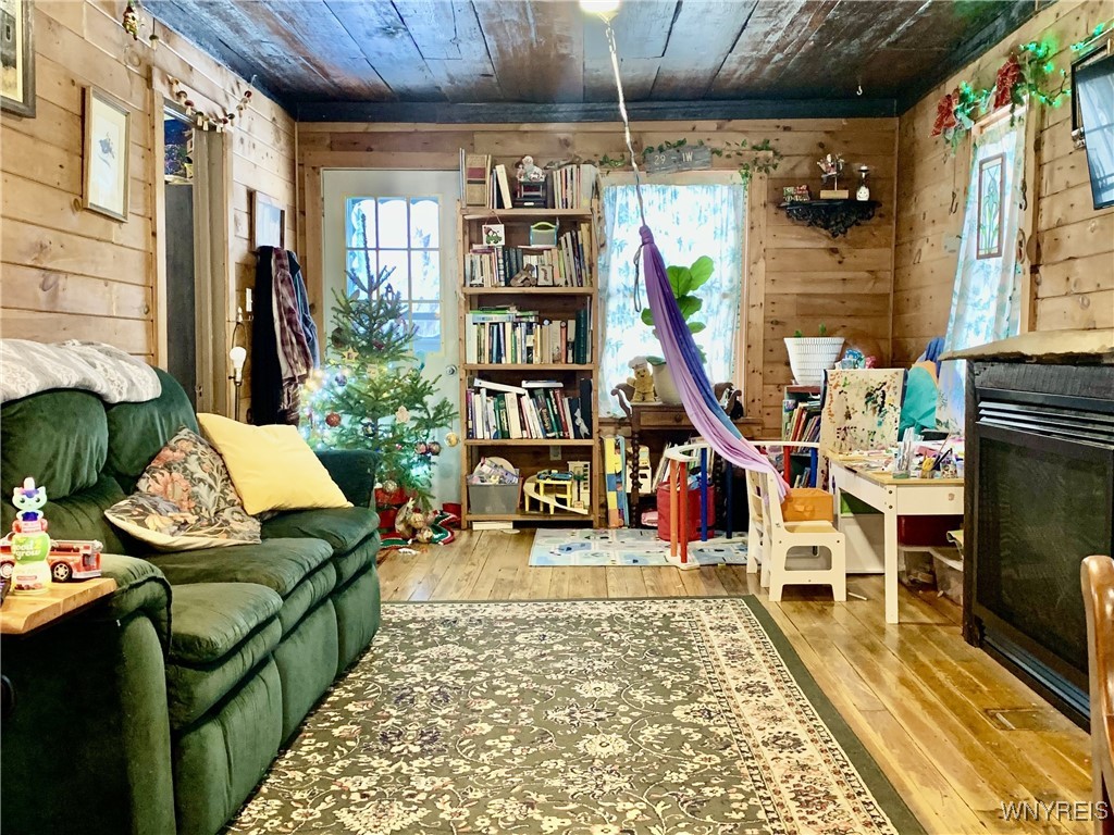 9703 Findlay Road Centerville, NY 14060 - Photo 4 of 18