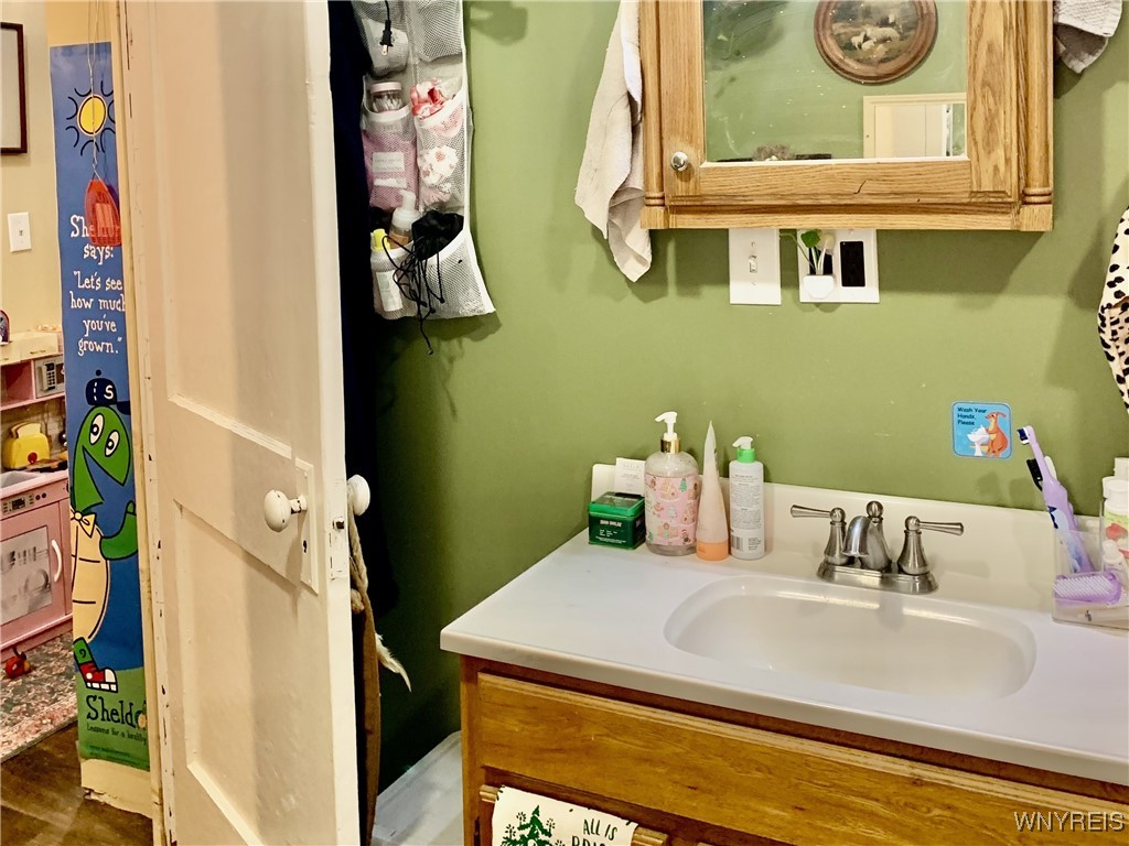 9703 Findlay Road Centerville, NY 14060 - Photo 10 of 18