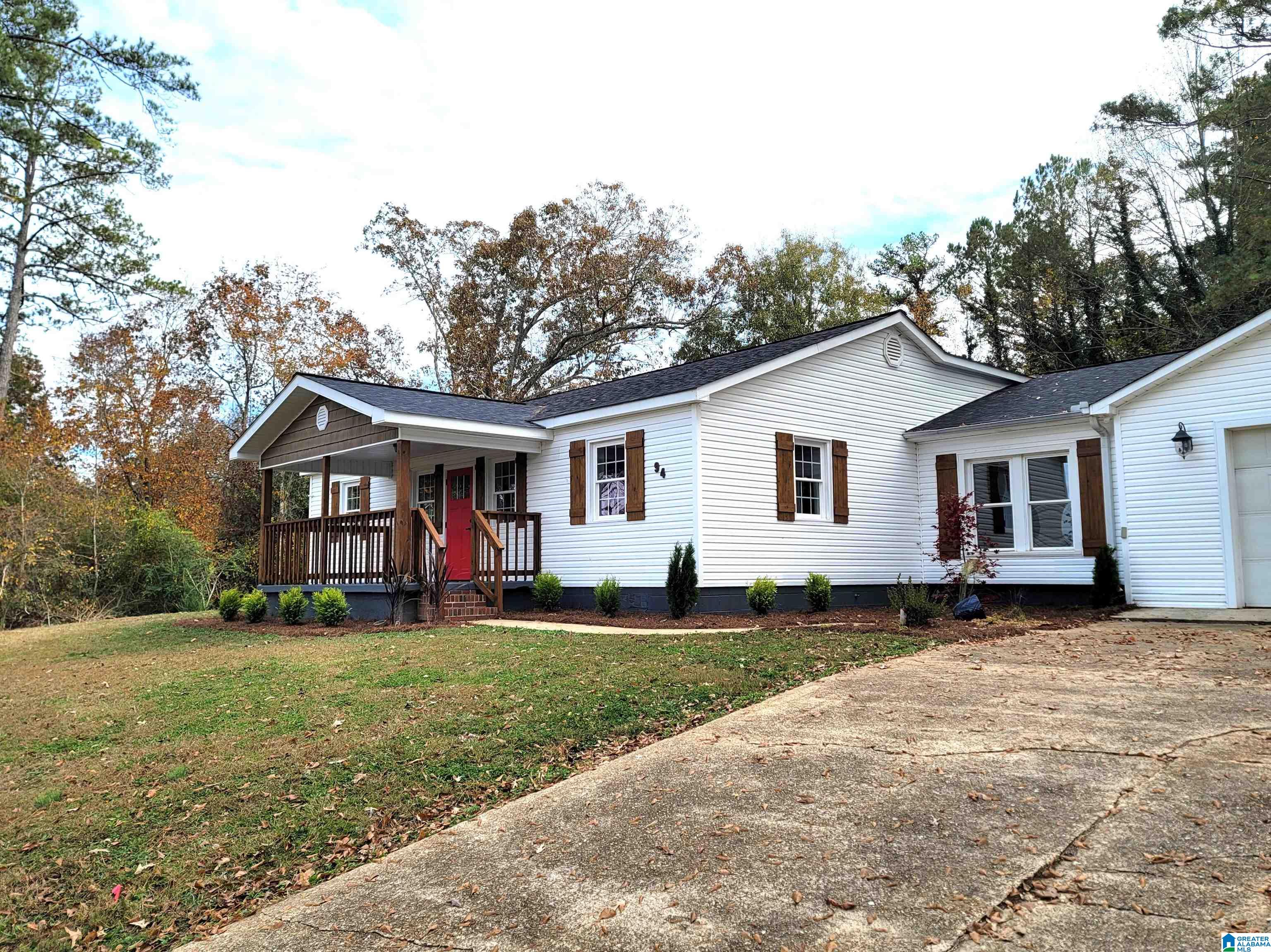94 West Webb Drive Heflin, AL 36264 - Photo 3 of 38