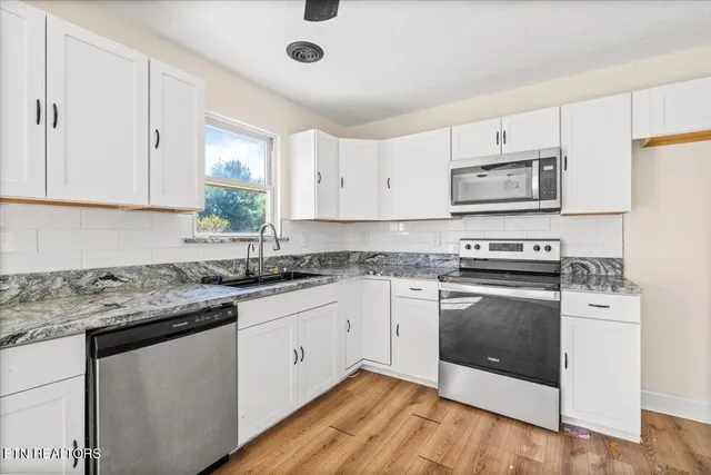 $265,000 | 8075 Highway 63, Speedwell, TN 37870