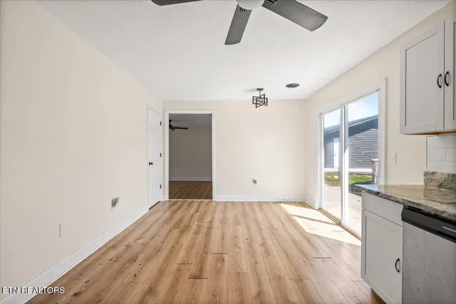 $265,000 | 8075 Highway 63, Speedwell, TN 37870