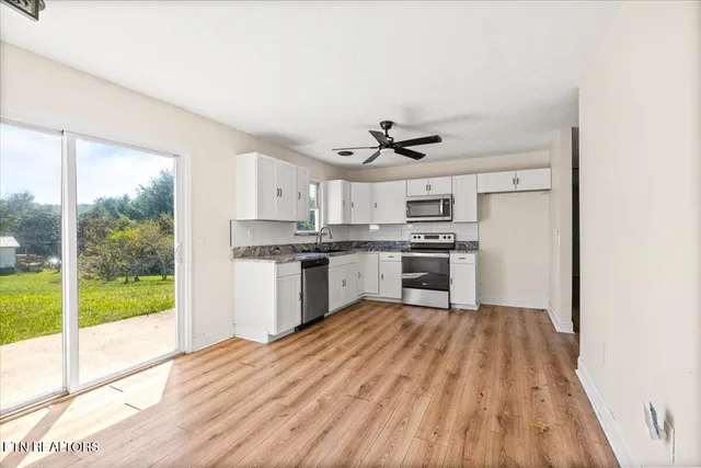 $265,000 | 8075 Highway 63, Speedwell, TN 37870