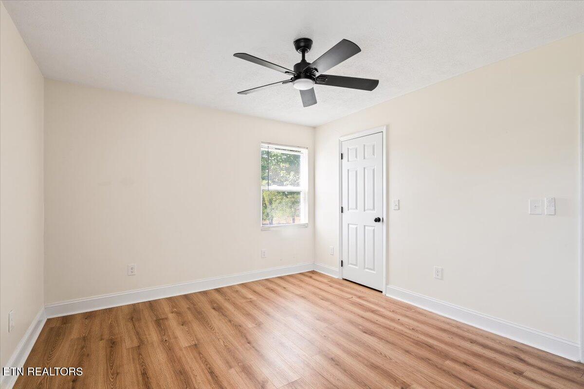 8075 Highway 63 Speedwell, TN 37870 - Photo 27 of 36 14-TN-63