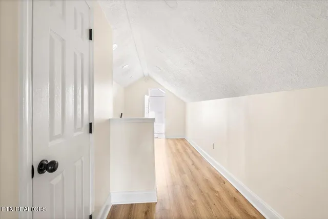 $265,000 | 8075 Highway 63, Speedwell, TN 37870