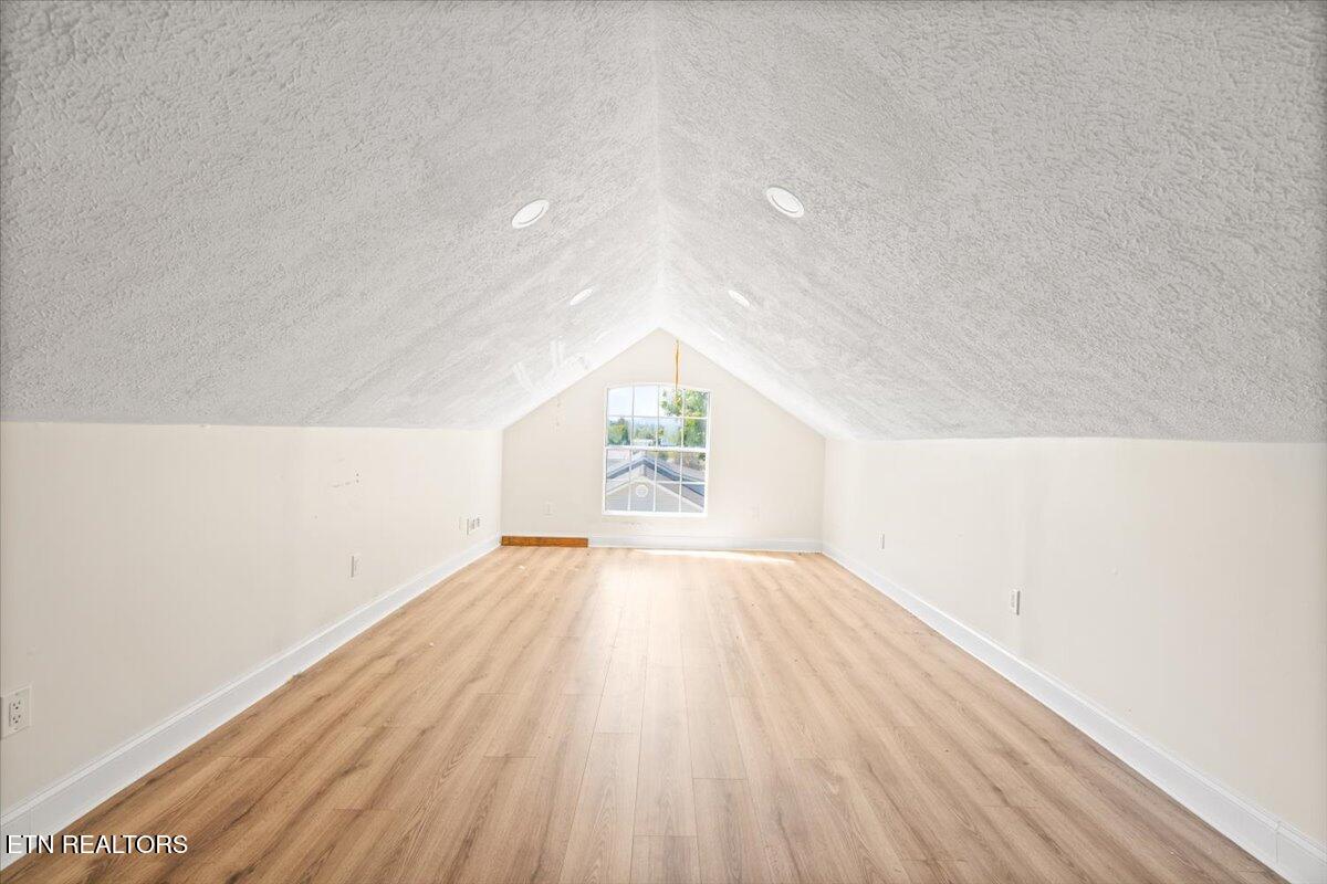 8075 Highway 63 Speedwell, TN 37870 - Photo 31 of 36 29-TN-63