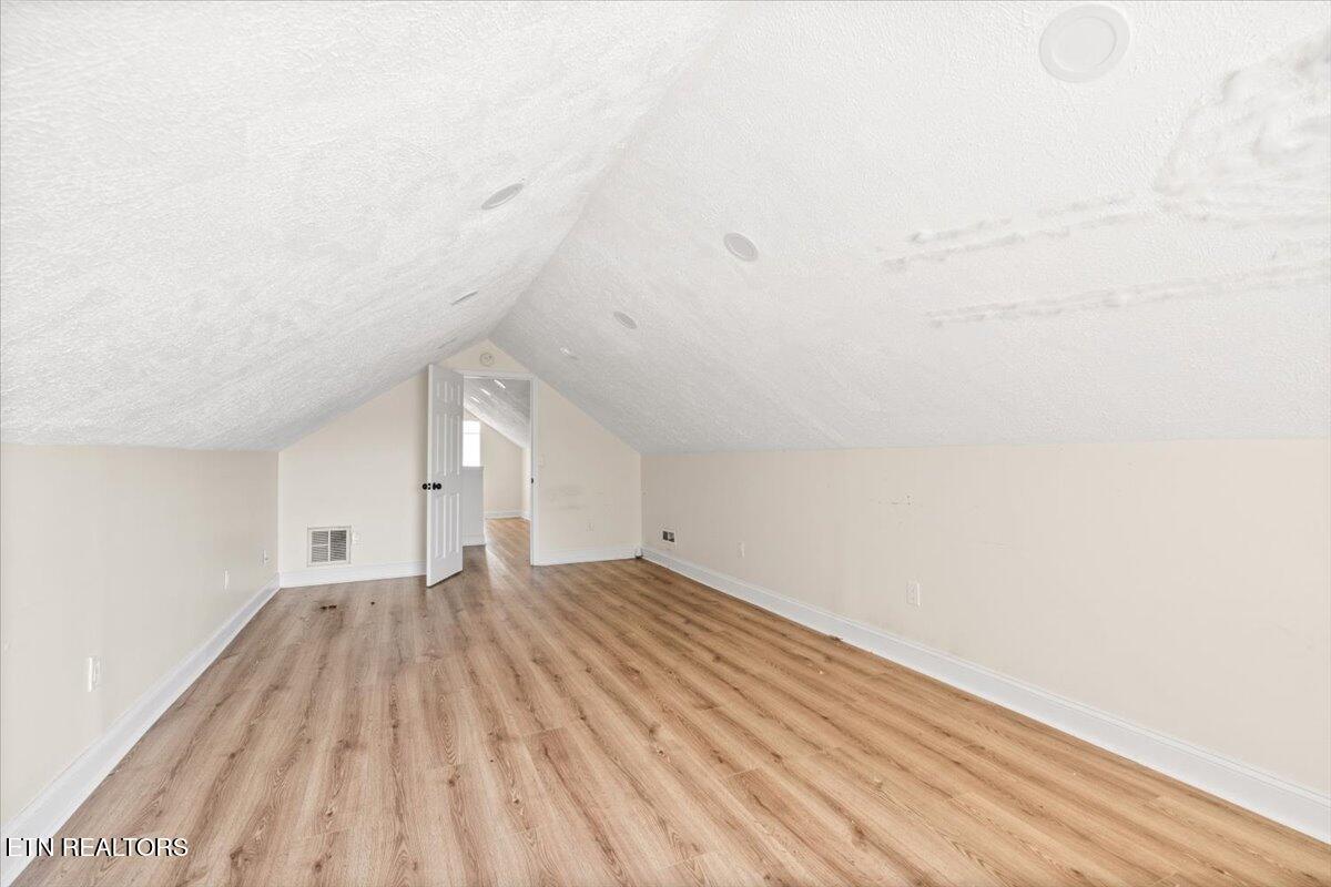 8075 Highway 63 Speedwell, TN 37870 - Photo 32 of 36 30-TN-63