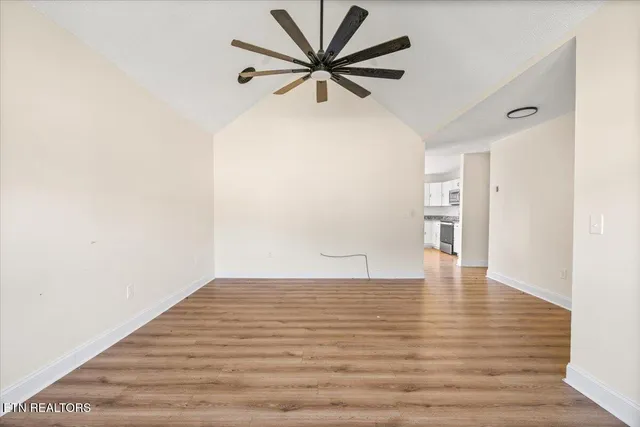 $265,000 | 8075 Highway 63, Speedwell, TN 37870