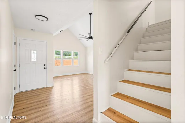 $265,000 | 8075 Highway 63, Speedwell, TN 37870