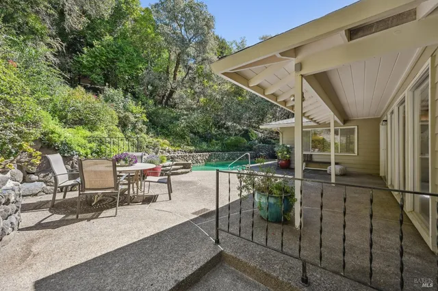 $2,450,000 | 135-137 Spring Grove Avenue, San Rafael, CA 94901