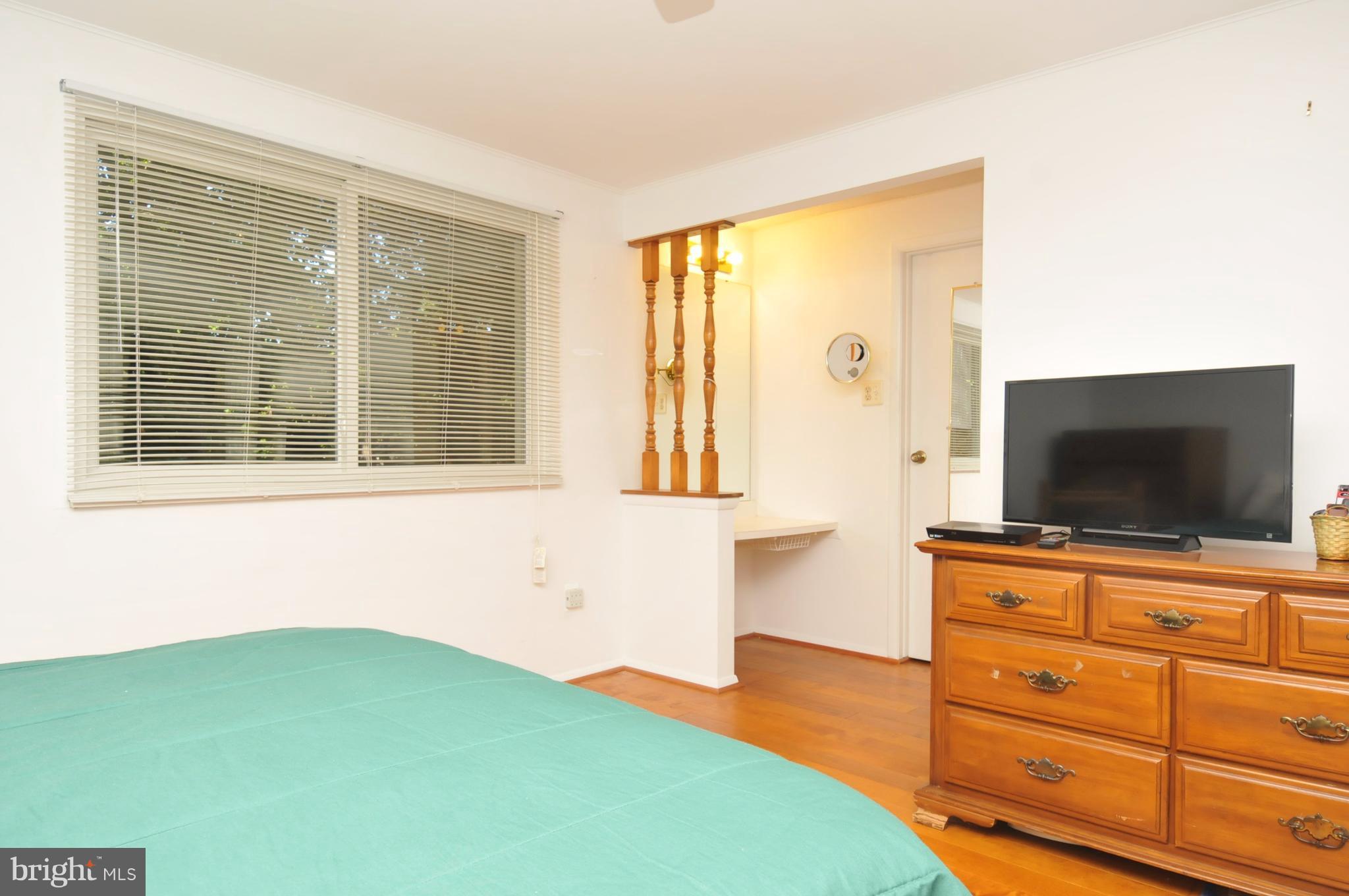 8371 Magic Leaf Road Springfield, VA 22153 - Photo 24 of 28 Bedroom (Master)
