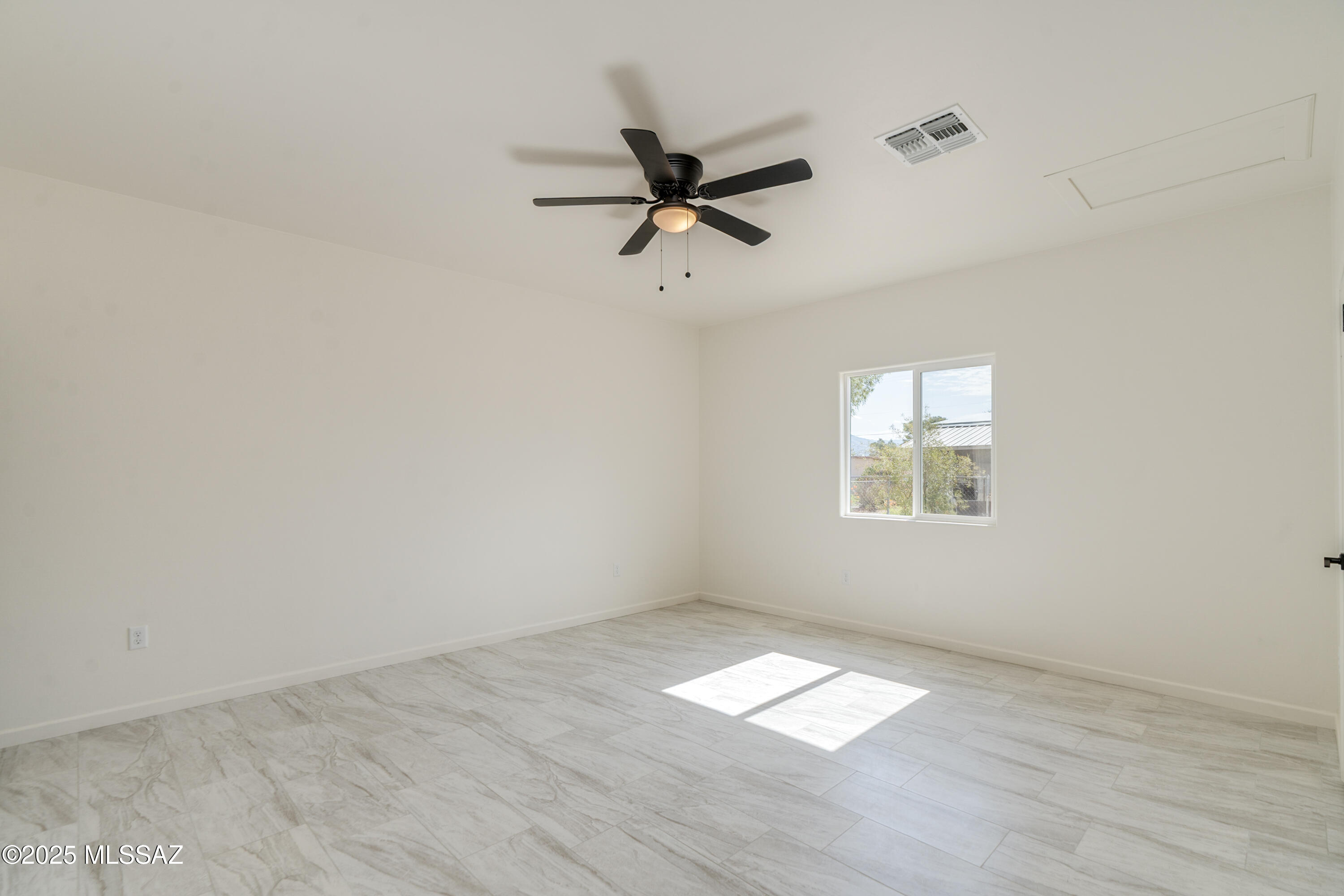 5501 West Iowa Street Tucson, AZ 85757 - Photo 16 of 26 Gallery Image 16