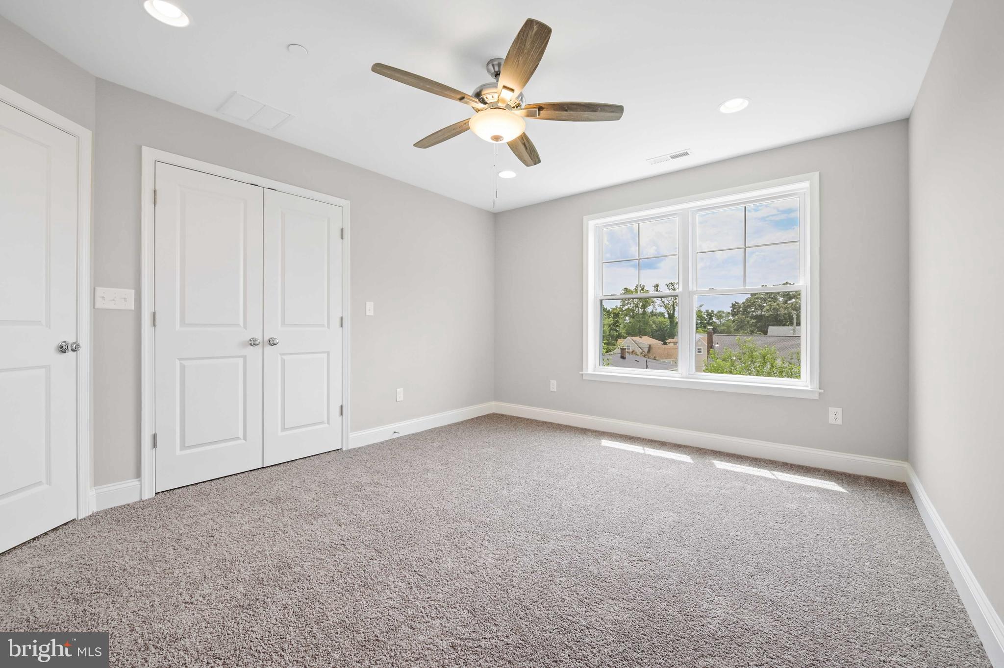 8518 Jenkins Road Pasadena, MD 21122 - Photo 19 of 38