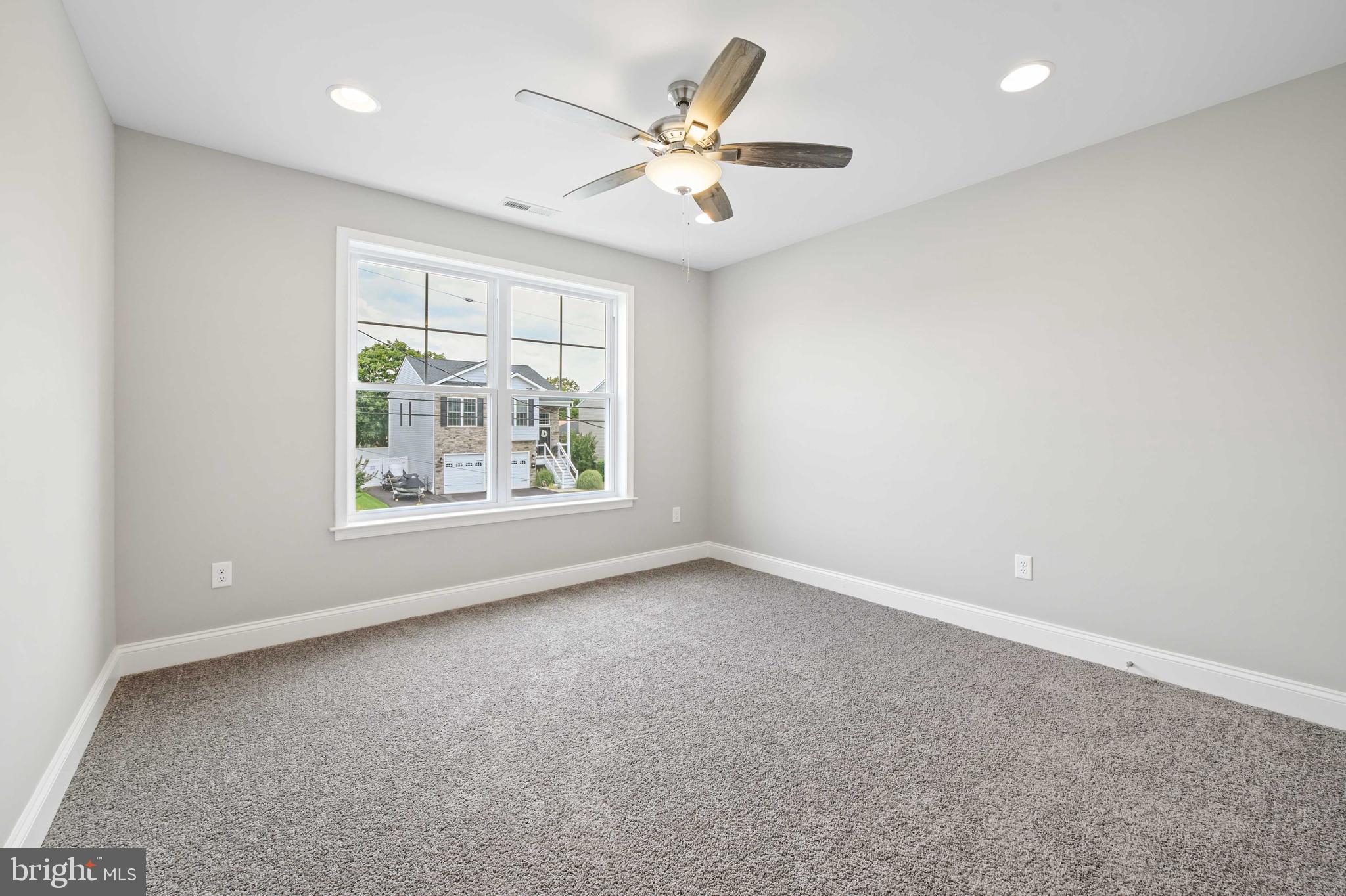 8518 Jenkins Road Pasadena, MD 21122 - Photo 22 of 38