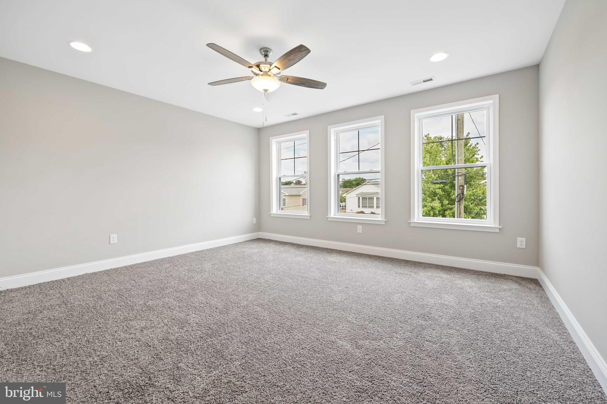 8518 Jenkins Road Pasadena, MD 21122 - Photo 25 of 38